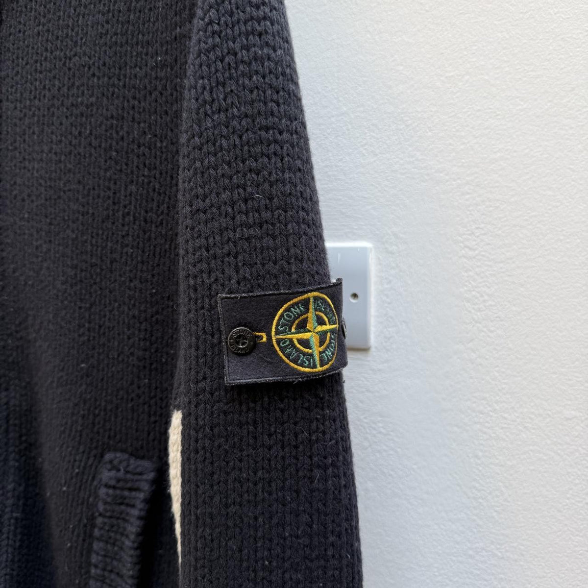 Stone Island Vintage Early 2000s Hooded Zip Knit Cardigan (L)