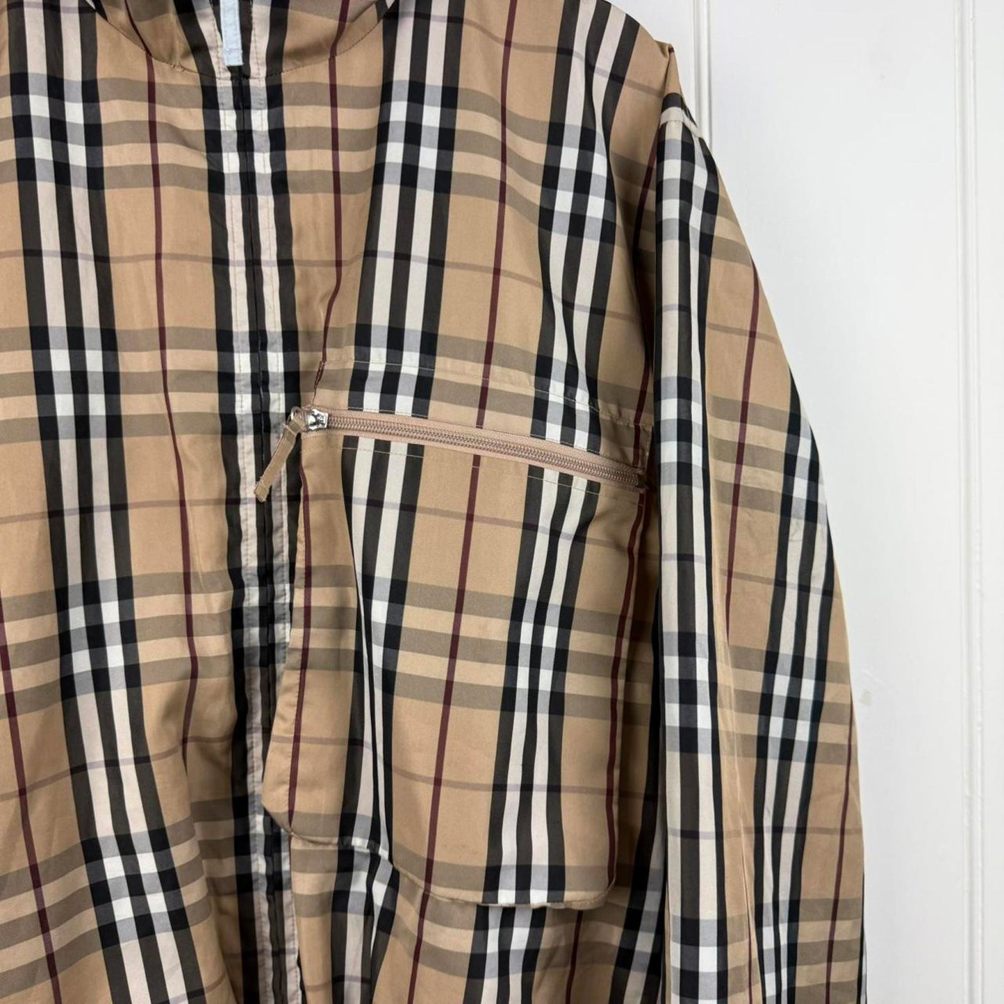 Burberry Reversible Hooded Windbreaker (XL)