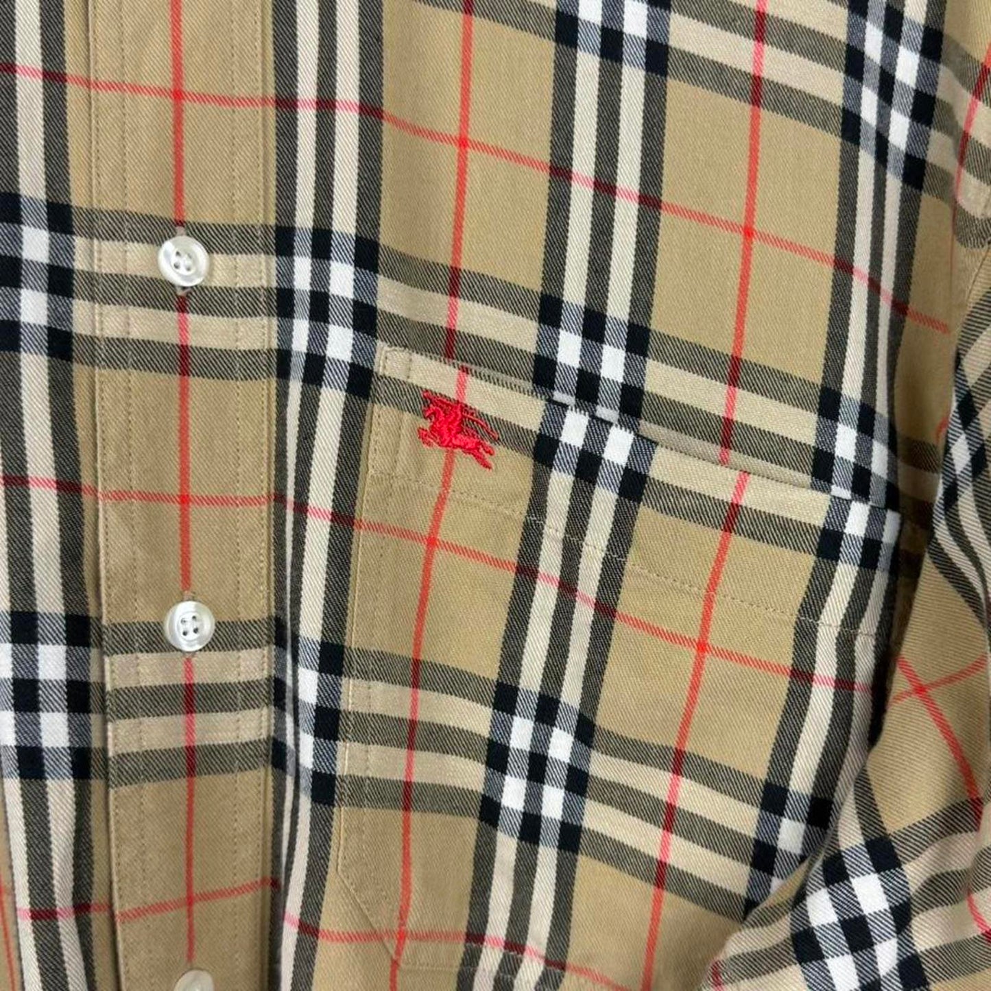 Vintage Burberry’s Nova Check Shirt (L)