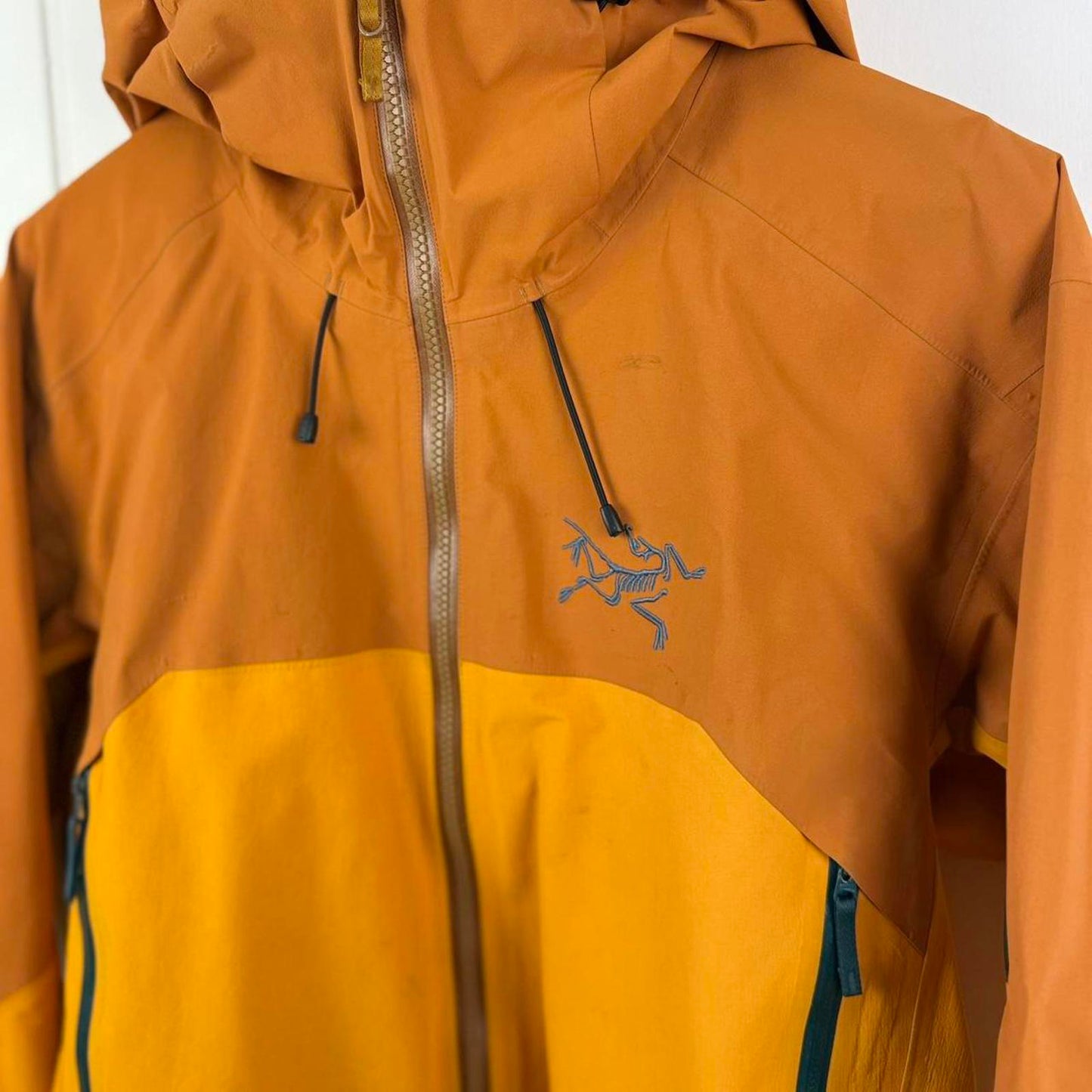 Arcteryx Rush Ski Jacket in Orange (M/L)