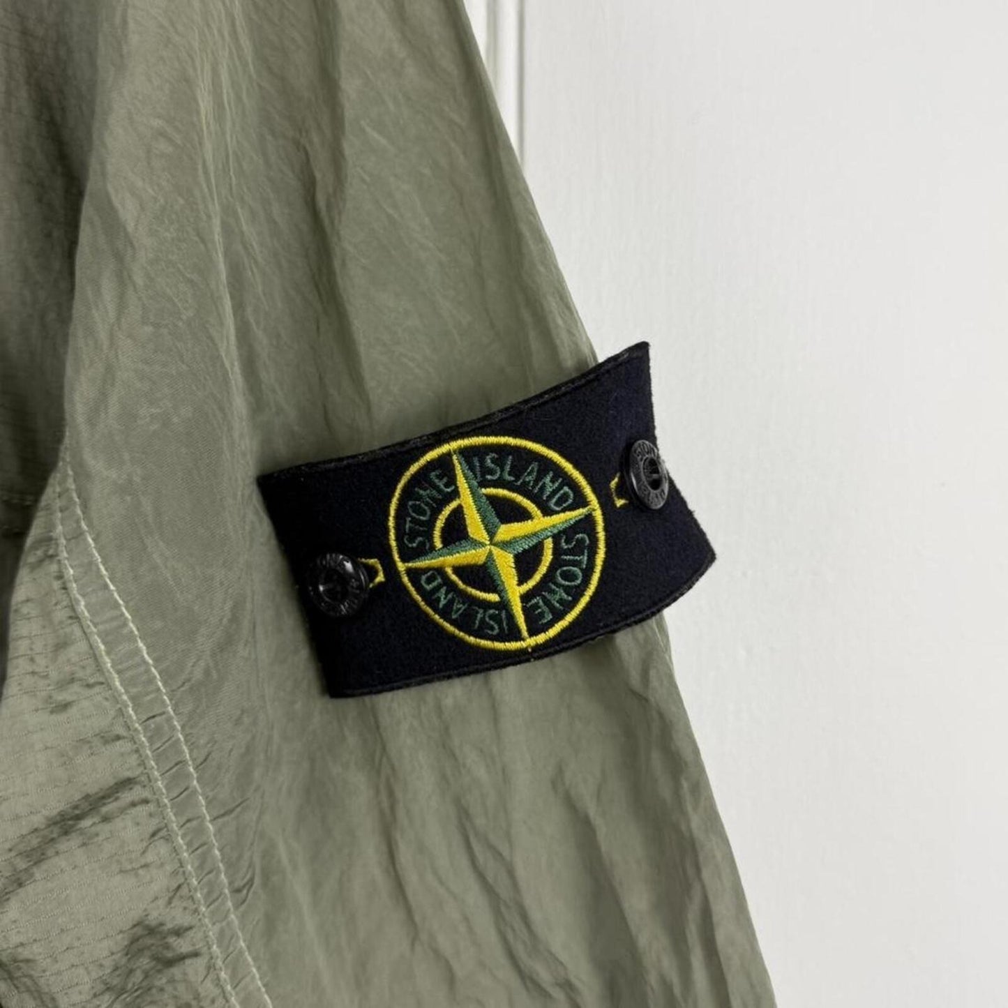 Stone Island Nylon Metal Ripstop Overshirt Olive Green (L)