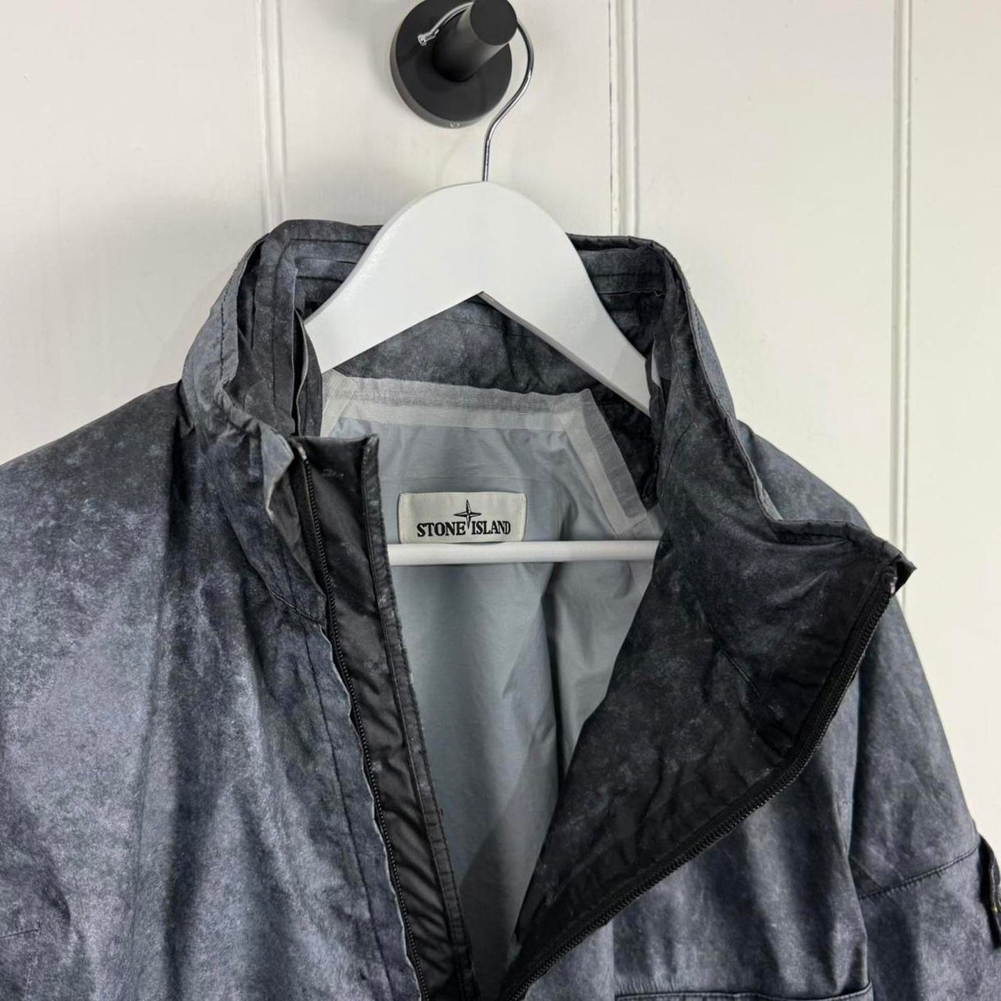 Stone Island Membrana 3L Dust Colour Jacket Grey (L)