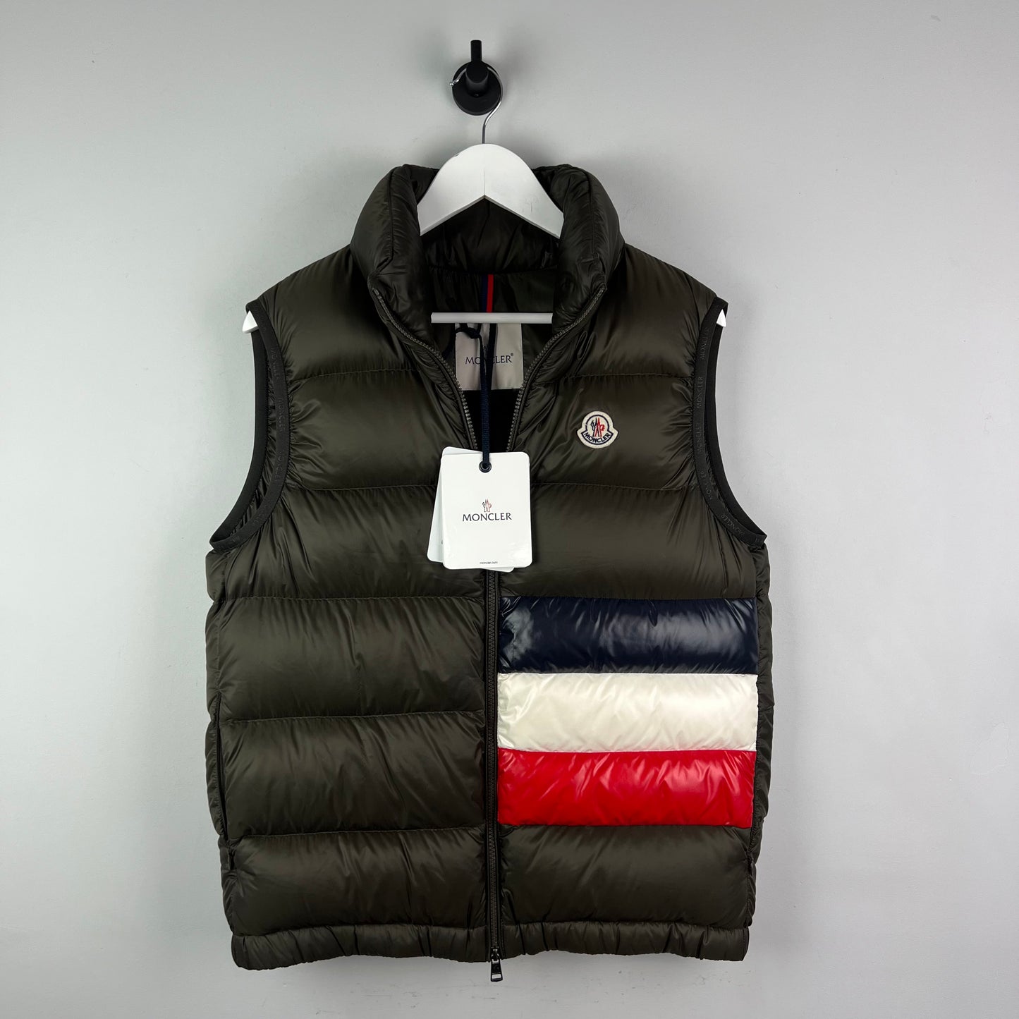 Moncler sovex store padded gilet