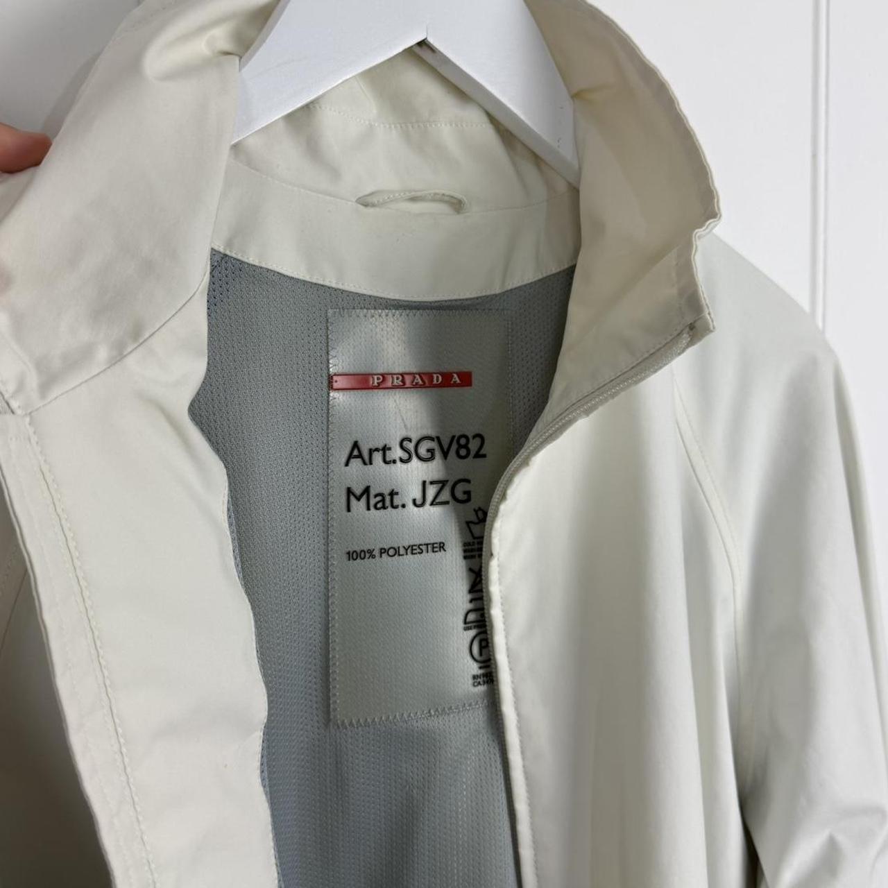 2000’s Prada Sport Goretex Jacket (M)