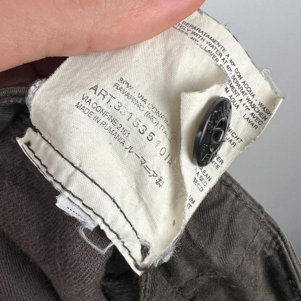 Early 00’s Stone Island Cargo Pants (W31)