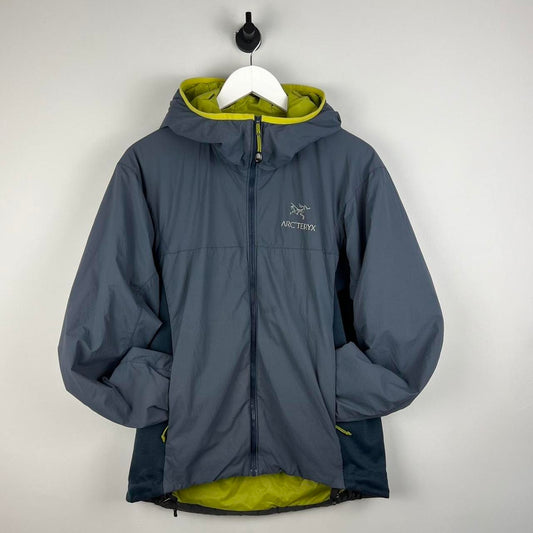 00’s Arcteryx Atom LT Jacket (M)